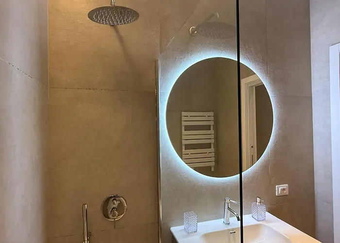 Angel Suite Chiaia 4*