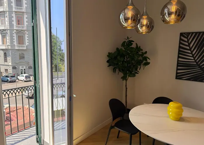 Angel Suite Chiaia 4* 나폴리